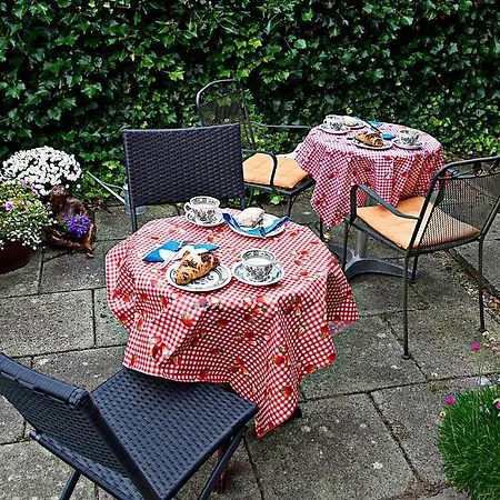 Casa Mundo Bed and breakfast